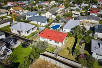 126B Waiwhetu Road, Waterloo