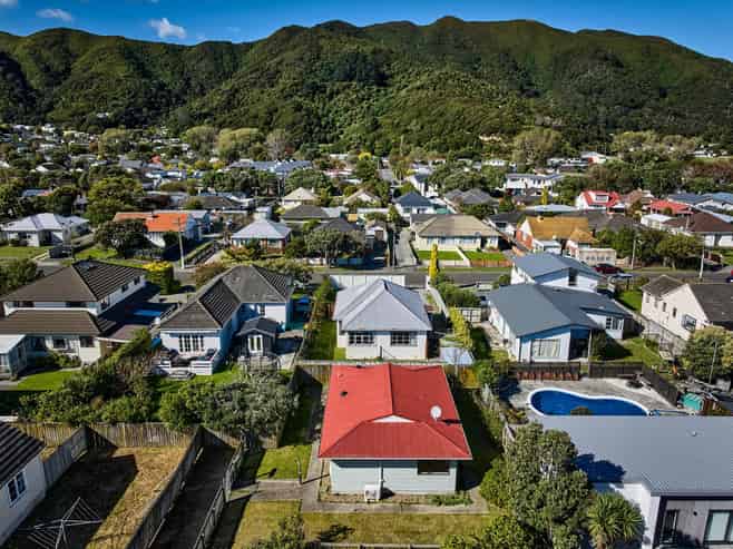 126B Waiwhetu Road, Waterloo