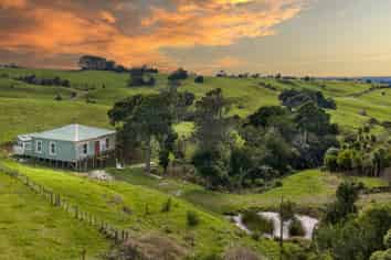 62 Cornes Road, Raglan