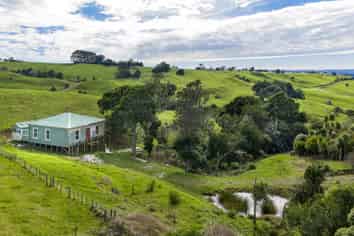 62 Cornes Road, Raglan