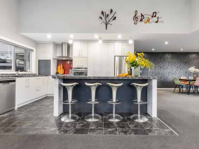 6A Queenwood Road, LEVIN