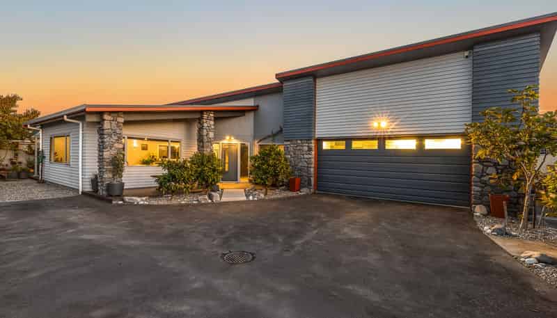 6A Queenwood Road, LEVIN