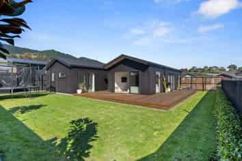 31 Hart Road, Richmond