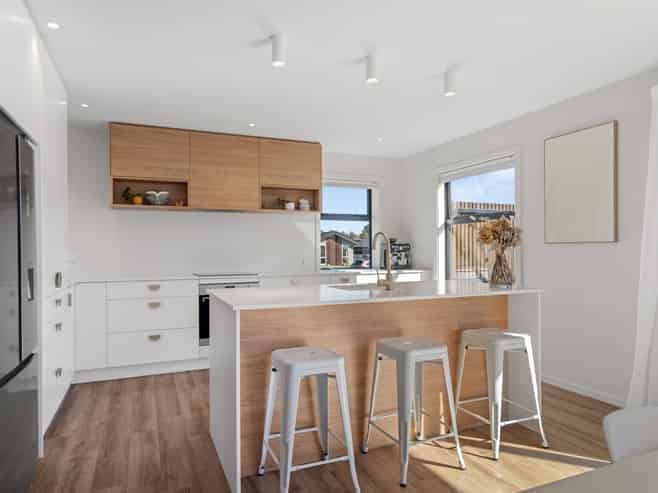 31 Hart Road, Richmond