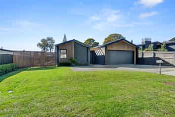 31 Hart Road, Richmond