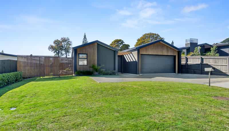 31 Hart Road, Richmond