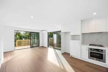 85A Rosier Road, Glen Eden