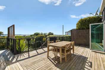 93 Wade River Road, Stanmore Bay