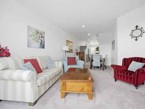 21/22 Northcross drive, Oteha