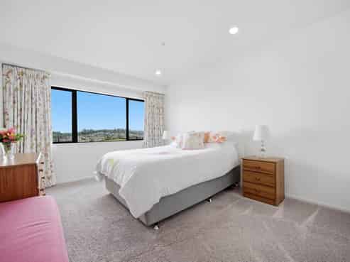 21/22 Northcross drive, Oteha