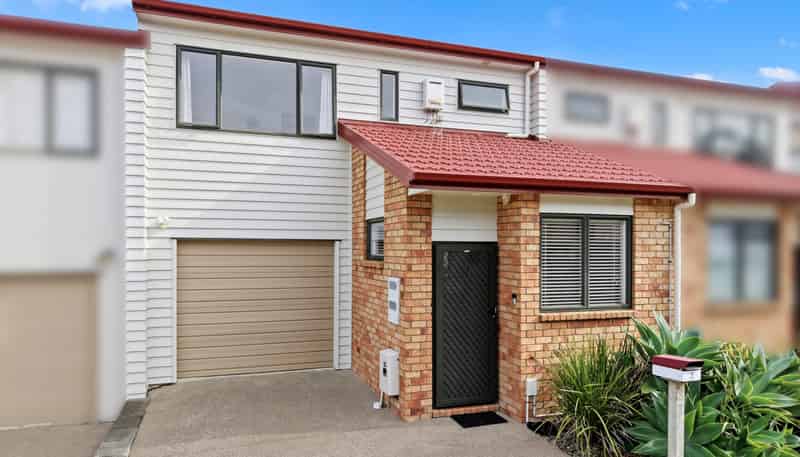 21/22 Northcross drive, Oteha