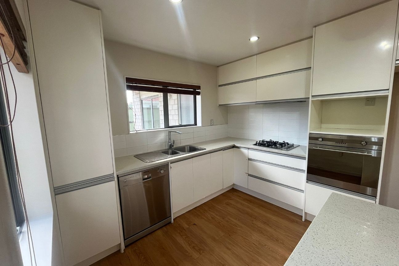 Charming 4-Bedroom Family Home in Avondale - Ansicht 4