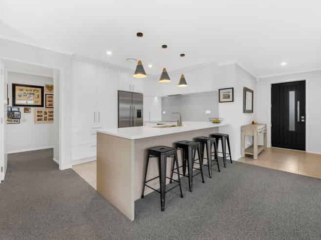 144 Eighth View Avenue, Beachlands