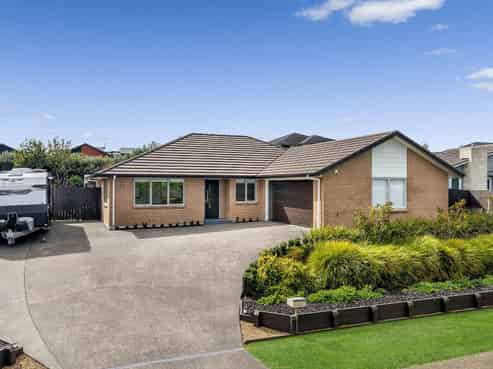 144 Eighth View Avenue, Beachlands