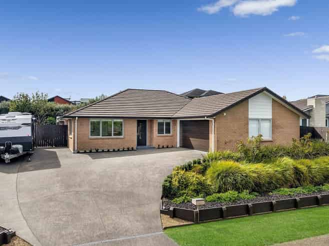 144 Eighth View Avenue, Beachlands