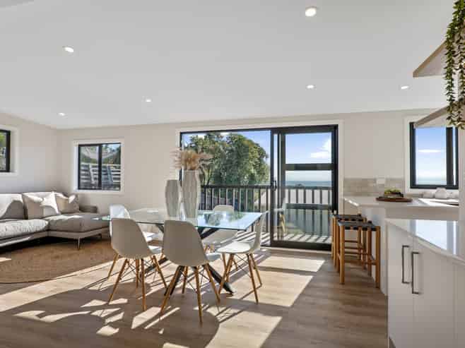 167 Soleares Avenue, Mount Pleasant