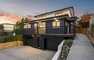 167 Soleares Avenue, Mount Pleasant