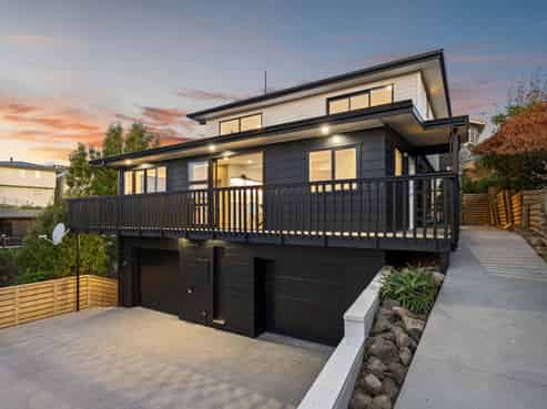 167 Soleares Avenue, Mount Pleasant