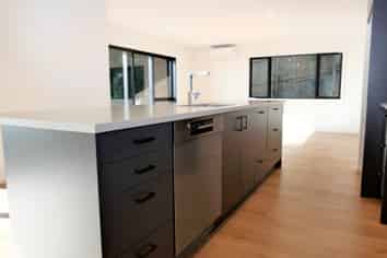 174 Winara Av, Waikanae