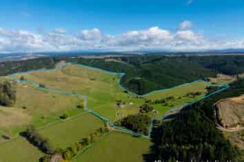 229 Teapot Valley Road, Brightwater