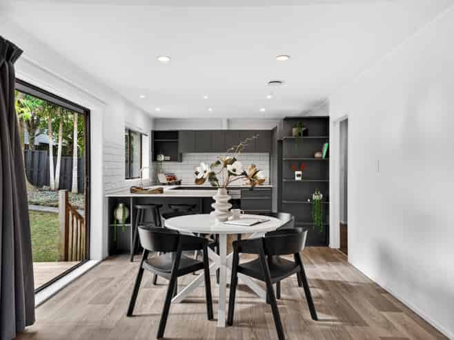 8 Worley Place, Saint Johns