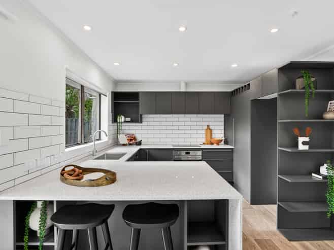 8 Worley Place, Saint Johns