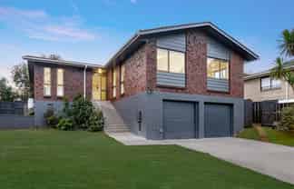 8 Worley Place, Saint Johns