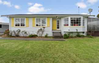 18 Fairlight Place, Manurewa