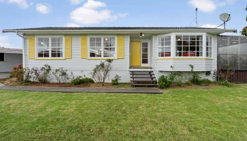 18 Fairlight Place, Manurewa