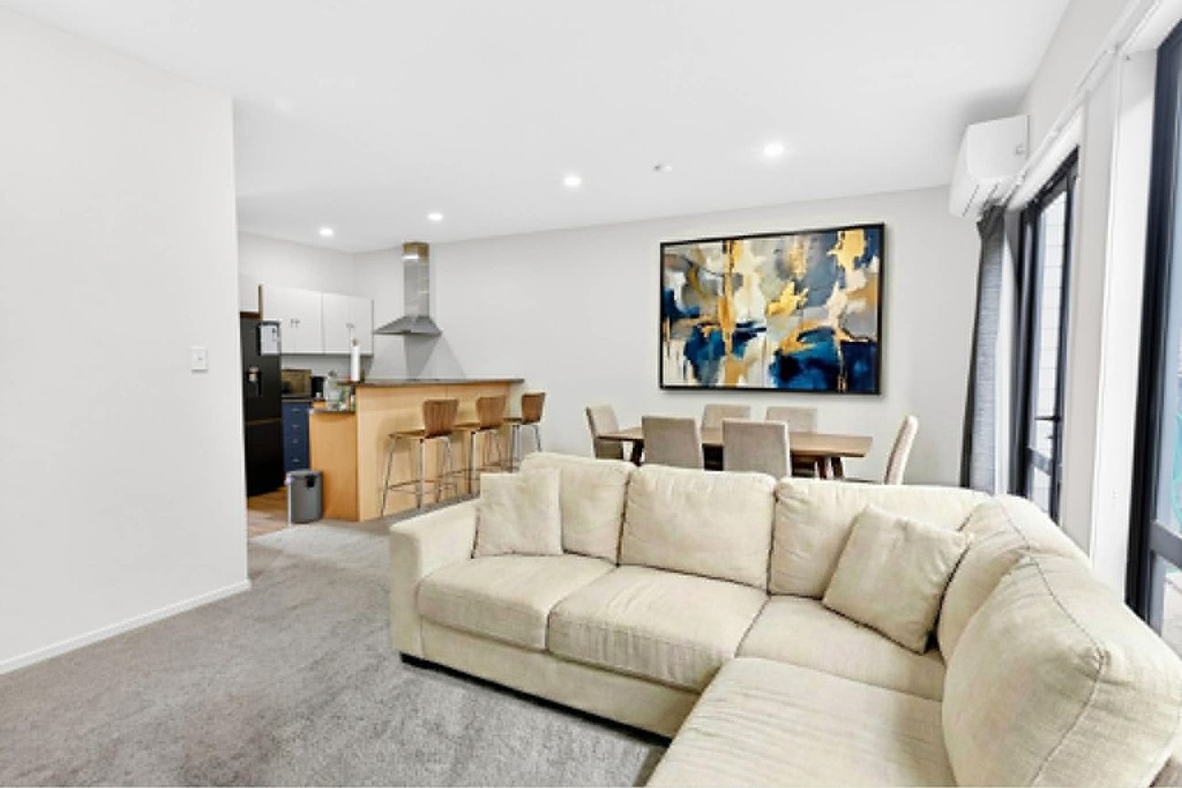 Urgent sale required. Bank deadline now in place. - Vista 2