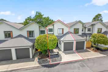 10/11 The Avenue, Albany