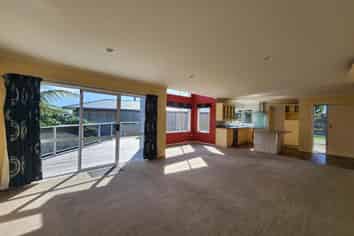 20 The Outlook, Oakura