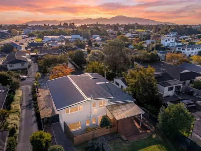13 Nola Ave, Raumati Beach