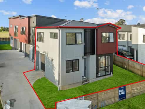 1/16 Anglers Way, Wattle Downs