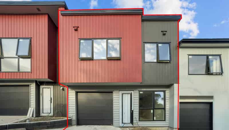 1/16 Anglers Way, Wattle Downs