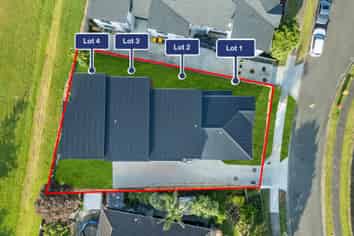 2/16 Anglers Way, Wattle Downs