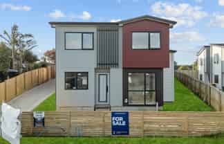 2/16 Anglers Way, Wattle Downs