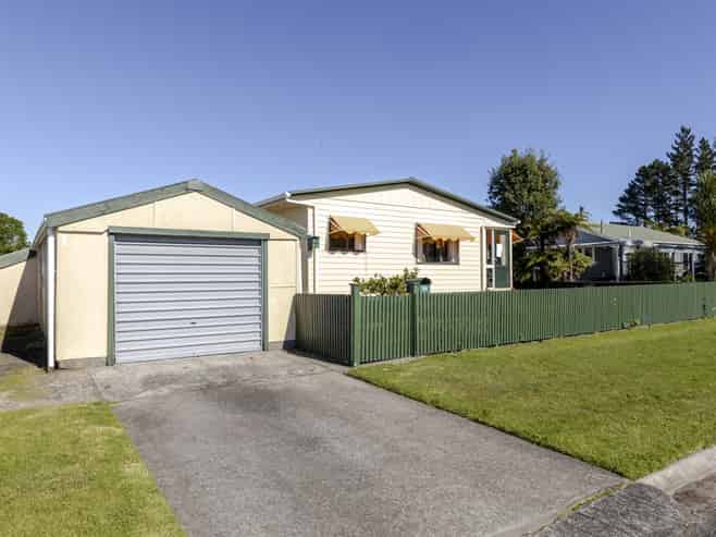 25 Humphries Street, Inglewood