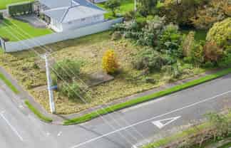 8 Roslyn Road, Levin