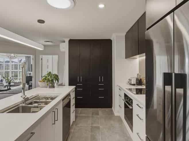 29 Pohutukawa Crescent, Parklands