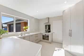 21 Granite Drive, Rolleston