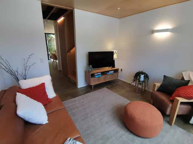 108 Aro Street, Aro Valley