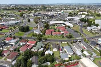 42 Cape Road, Mangere