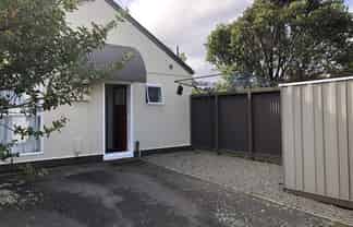 4/17 Cedar Street, Maungaraki