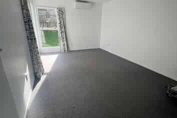 4/17 Cedar Street, Maungaraki