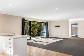 13 Morris Road, Amberley