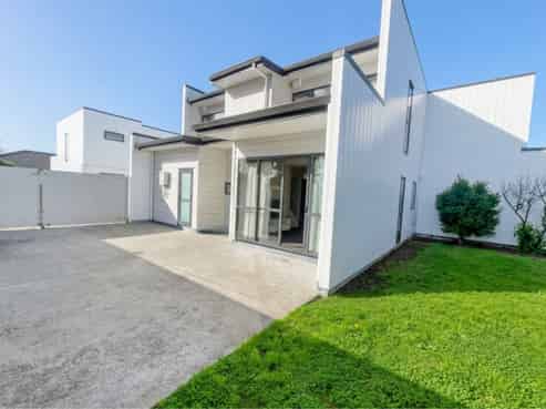 11/195 Massey Street, Frankton