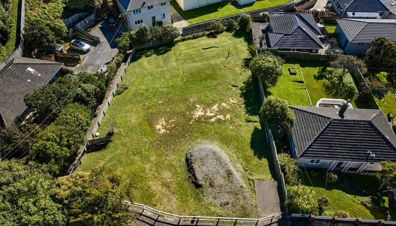 40 and 42 Fraser Avenue, Johnsonville