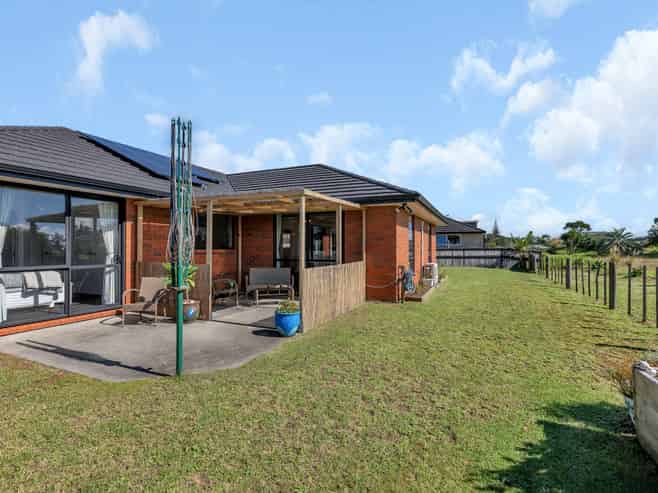 33 Ocean View Rise, Ruakaka