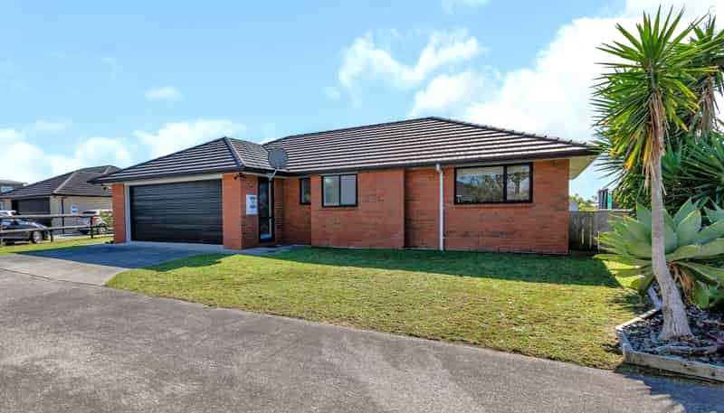 33 Ocean View Rise, Ruakaka